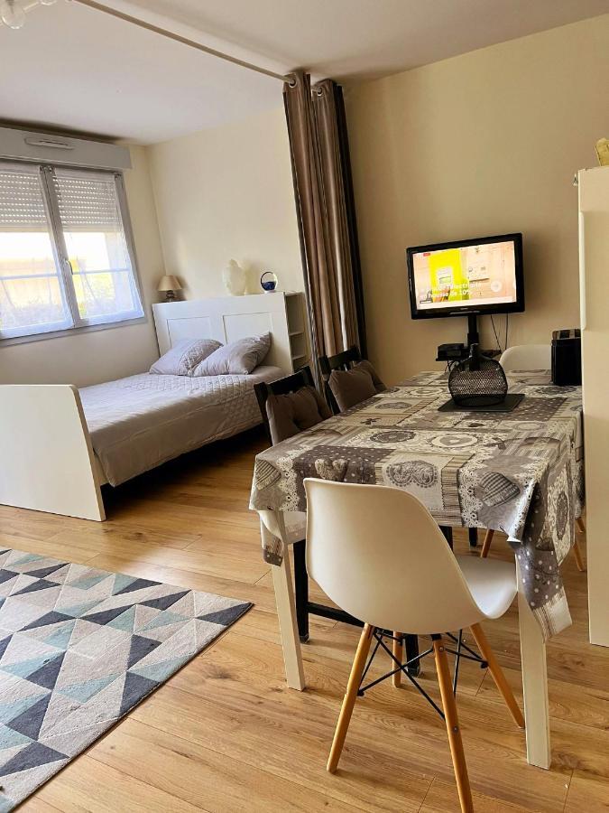 Appartement Disneyland Paris Val D'Europe La Vallee Village Parking 500M Gare Val D'Europe Montévrain Eksteriør bilde